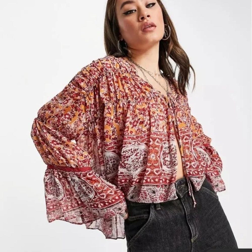 NWT Free People Sz Small Lorraine Tiered Kimono Top Boho Paisley Wide Sleeves